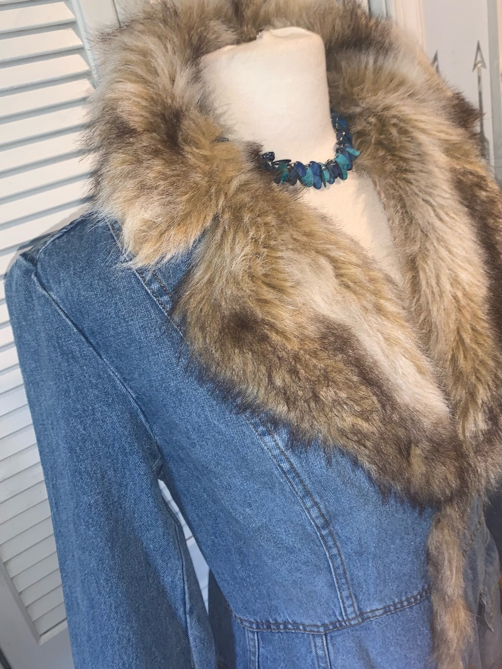 OTB Vintage Y2K Denim Penny Lane Trench Coat Faux Fur Trim Boho Afghan Jacket L - Picture 3 of 13